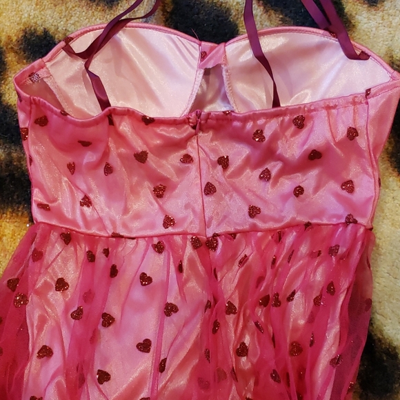 ⭐Pink Glitter Heart Dress - Picture 9 of 10